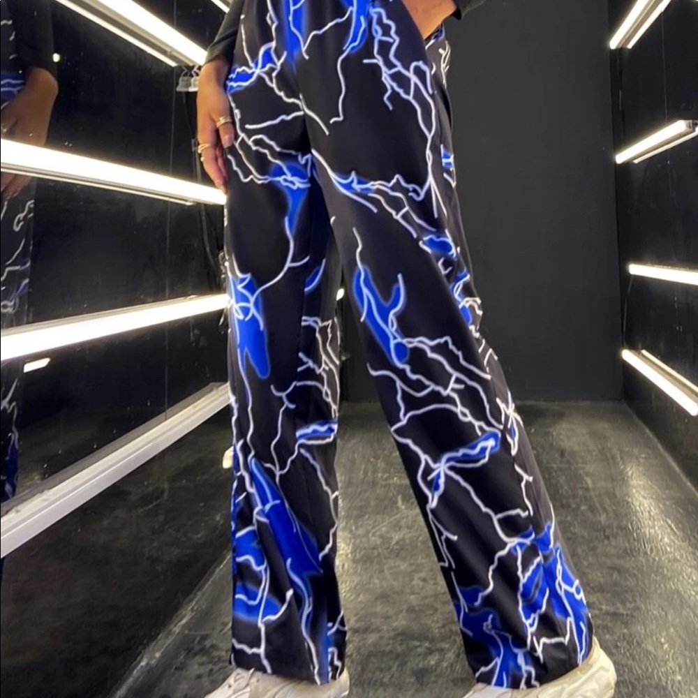 graphic print wide leg pants.